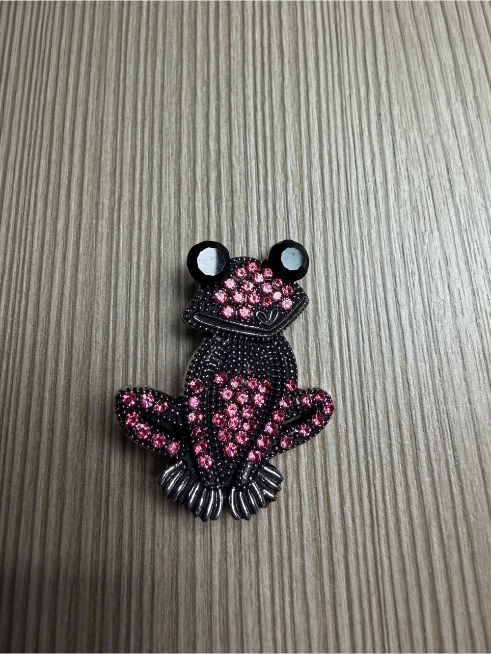 Pink Rhinestone Frog Brooch Pin – Black Gunmetal Tone – Sparkly Statement